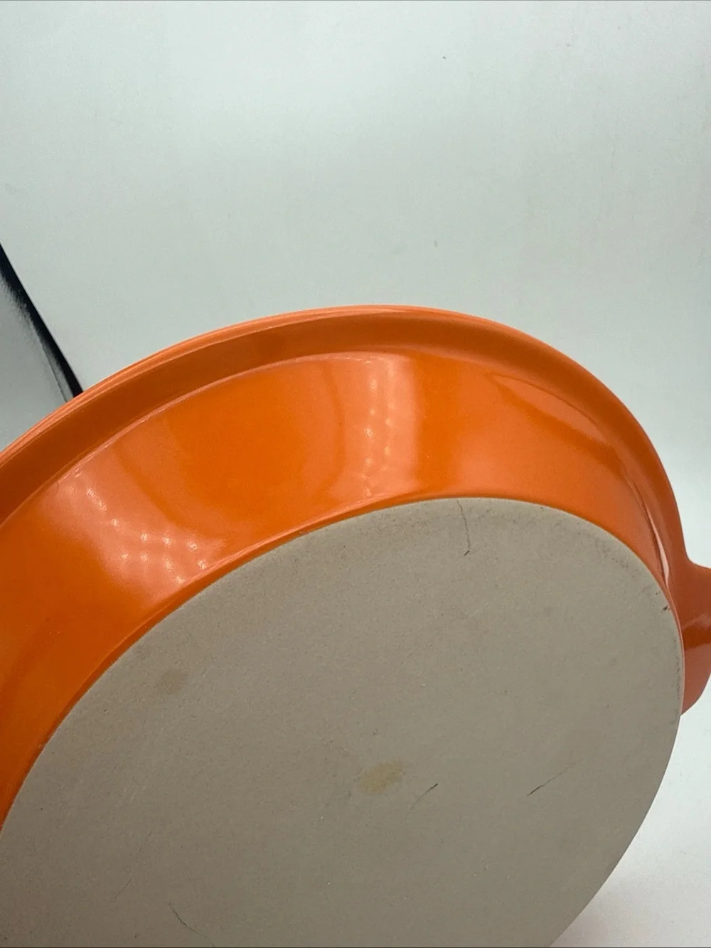 VTG QVC Technique Ceramic Orange/ Cream 10” Pie Plate w/ First One Out Lifter